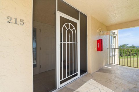 Copropriété à vendre à Punta Gorda, Floride: 3 chambres, 147.9 m2 № 2110530 - photo 15