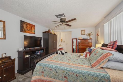 House in Hudson, Florida 2 bedrooms, 141.12 sq.m. № 2207153 - photo 27