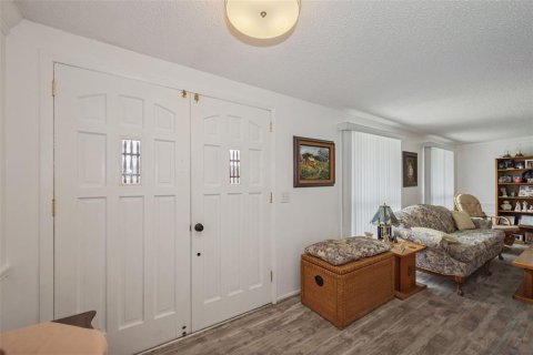 House in Hudson, Florida 2 bedrooms, 141.12 sq.m. № 2207153 - photo 9
