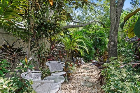 Casa en venta en Tampa, Florida, 5 dormitorios, 415.74 m2 № 2383562 - foto 23