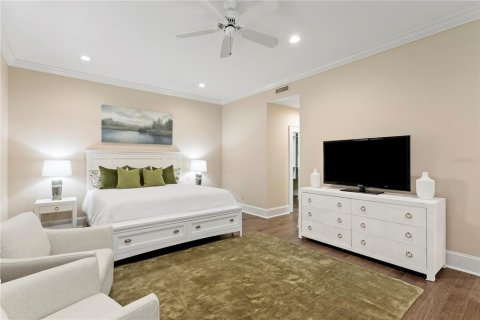 Casa en venta en Tampa, Florida, 5 dormitorios, 415.74 m2 № 2383562 - foto 15