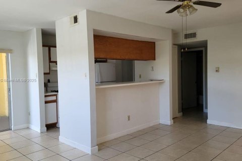 Condominio en venta en Miami, Florida, 2 dormitorios, 101.54 m2 № 1893242 - foto 8
