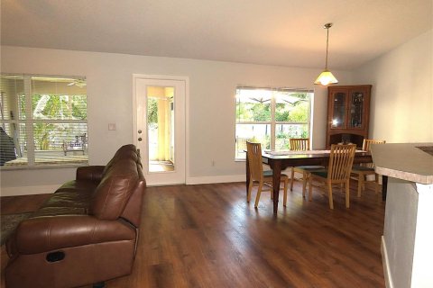Villa ou maison à vendre à West Melbourne, Floride: 4 chambres, 163.04 m2 № 1888648 - photo 16