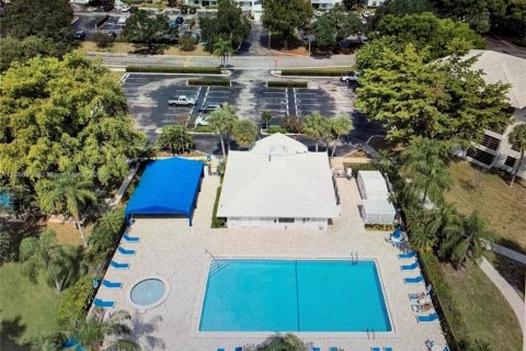 Condominio en alquiler en Davie, Florida, 2 dormitorios, 128.67 m2 № 1943363 - foto 26