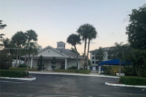 Condominio en alquiler en Davie, Florida, 2 dormitorios, 128.67 m2 № 1943363 - foto 25