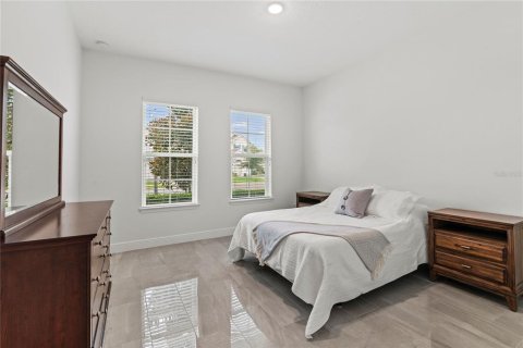 House in Winter Garden, Florida 6 bedrooms, 383.13 sq.m. № 1846852 - photo 26