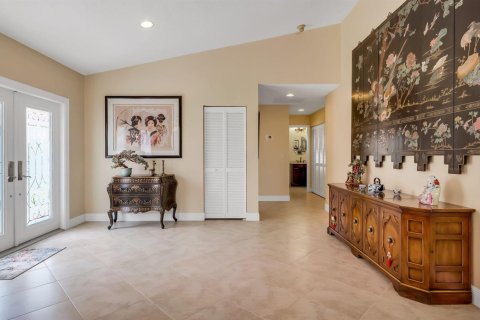 House in Boca Raton, Florida 2 bedrooms, 185.53 sq.m. № 2191601 - photo 5
