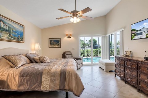 House in Boca Raton, Florida 2 bedrooms, 185.53 sq.m. № 2191601 - photo 19