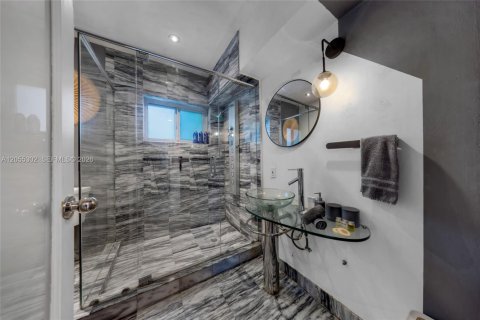 Купить виллу или дом в Майами, Флорида 4 спальни, 167.97м2, № 2189998 - фото 27