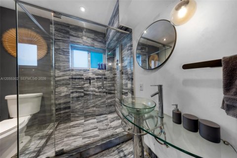 Купить виллу или дом в Майами, Флорида 4 спальни, 167.97м2, № 2189998 - фото 28