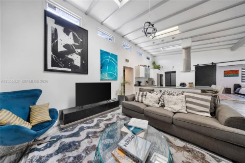 Купить виллу или дом в Майами, Флорида 4 спальни, 167.97м2, № 2189998 - фото 7