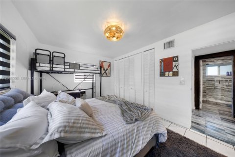 Купить виллу или дом в Майами, Флорида 4 спальни, 167.97м2, № 2189998 - фото 26