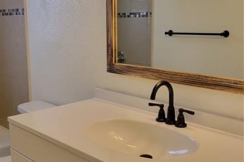 Casa en alquiler en Sarasota, Florida, 3 dormitorios, 149.85 m2 № 1551738 - foto 18