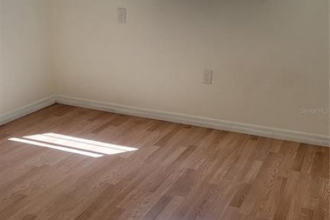 Casa en alquiler en Sarasota, Florida, 3 dormitorios, 149.85 m2 № 1551738 - foto 10