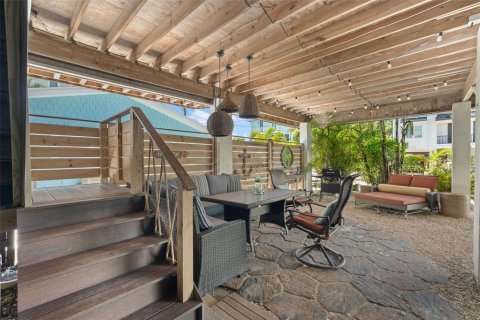 Propiedad comercial en venta en Bradenton Beach, Florida, 4 dormitorios, 156.26 m2 № 1884196 - foto 7