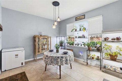 Adosado en venta en Orlando, Florida, 3 dormitorios, 188.5 m2 № 2150953 - foto 12
