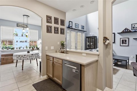 Adosado en venta en Orlando, Florida, 3 dormitorios, 188.5 m2 № 2150953 - foto 11