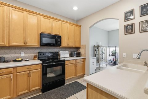 Adosado en venta en Orlando, Florida, 3 dormitorios, 188.5 m2 № 2150953 - foto 10