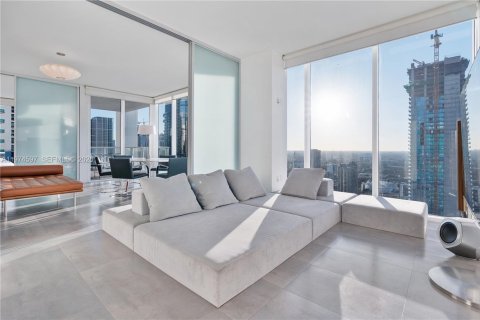 Condominio en venta en Miami, Florida, 2 dormitorios, 104.33 m2 № 2036025 - foto 14