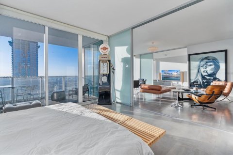 Condominio en venta en Miami, Florida, 2 dormitorios, 104.33 m2 № 2036025 - foto 17