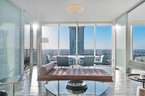 Condominio en venta en Miami, Florida, 2 dormitorios, 104.33 m2 № 2036025 - foto 4