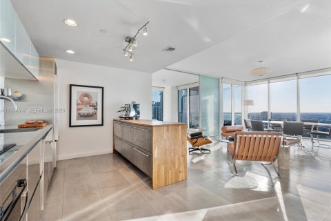 Condominio en venta en Miami, Florida, 2 dormitorios, 104.33 m2 № 2036025 - foto 7
