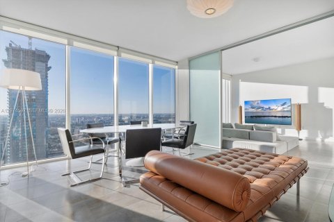 Condominio en venta en Miami, Florida, 2 dormitorios, 104.33 m2 № 2036025 - foto 10