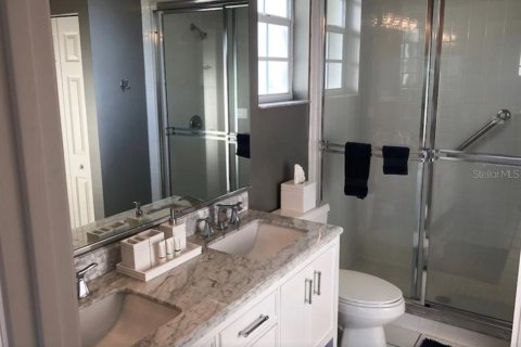House in Longboat Key, Florida 3 bedrooms, 260.5 sq.m. № 1854137 - photo 18