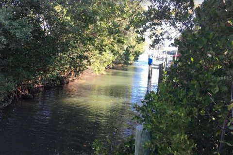 House in Longboat Key, Florida 3 bedrooms, 260.5 sq.m. № 1854137 - photo 8