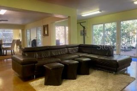 House in Longboat Key, Florida 3 bedrooms, 260.5 sq.m. № 1854137 - photo 22