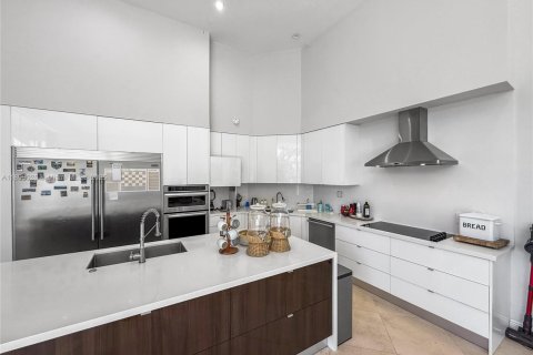 Villa ou maison à vendre à Weston, Floride: 5 chambres, 372.17 m2 № 1950921 - photo 11