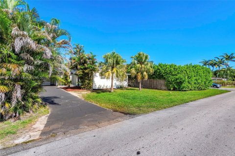 House in Fort Lauderdale, Florida 3 bedrooms № 1970412 - photo 27