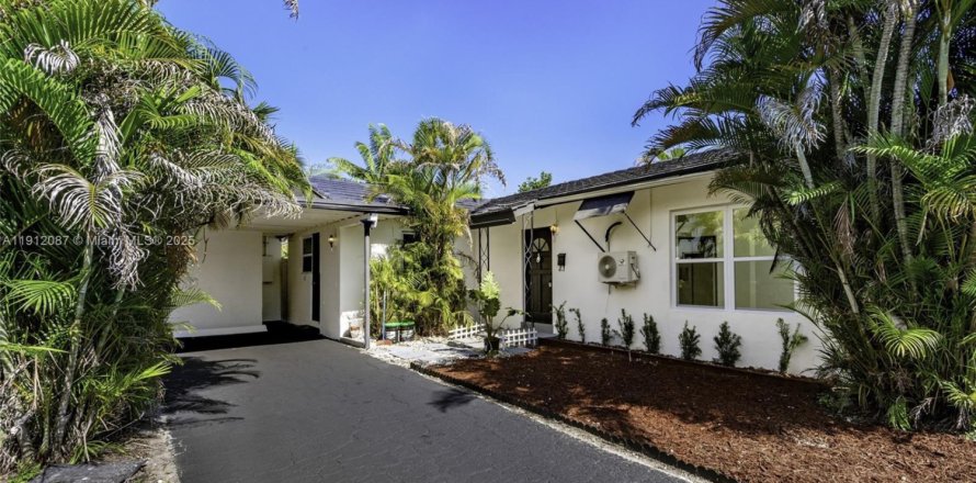 House in Fort Lauderdale, Florida 3 bedrooms № 1970412