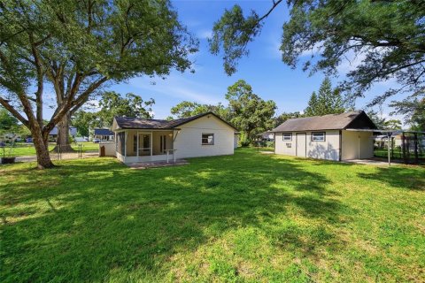 House in Tampa, Florida 3 bedrooms, 169.08 sq.m. № 2393901 - photo 15
