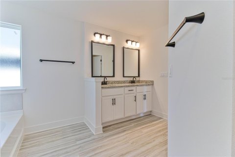 Casa en venta en Alachua, Florida, 3 dormitorios, 181.35 m2 № 2151222 - foto 25