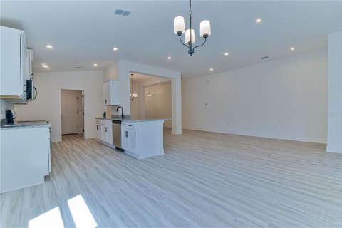 Casa en venta en Alachua, Florida, 3 dormitorios, 181.35 m2 № 2151222 - foto 20