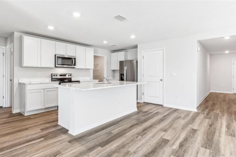 Casa en venta en Lakewood Ranch, Florida, 5 dormitorios, 227.33 m2 № 1771845 - foto 6