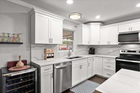 Casa en venta en Daytona Beach, Florida, 3 dormitorios, 127.09 m2 № 1719939 - foto 6