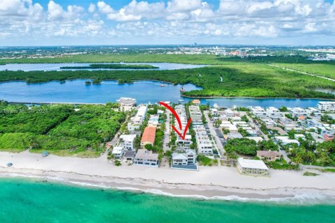 Casa en alquiler en Hollywood, Florida, 3 dormitorios, 342.44 m2 № 1962396 - foto 15