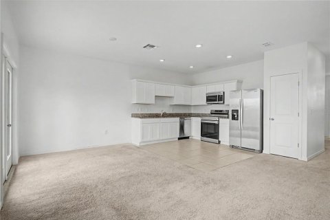 Adosado en venta en Davenport, Florida, 3 dormitorios, 137.5 m2 № 2208833 - foto 10
