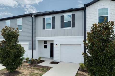 Adosado en venta en Davenport, Florida, 3 dormitorios, 137.5 m2 № 2208833 - foto 2