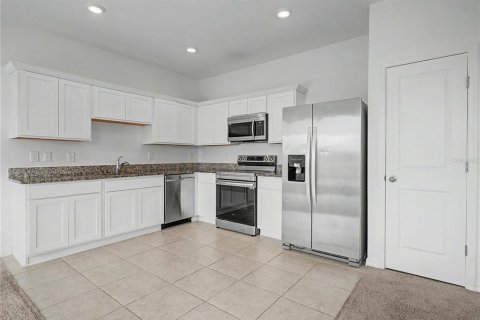 Adosado en venta en Davenport, Florida, 3 dormitorios, 137.5 m2 № 2208833 - foto 13