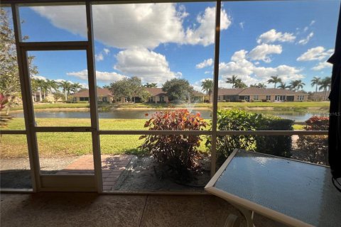 Villa ou maison à vendre à North Port, Floride: 3 chambres, 136.66 m2 № 2415412 - photo 8