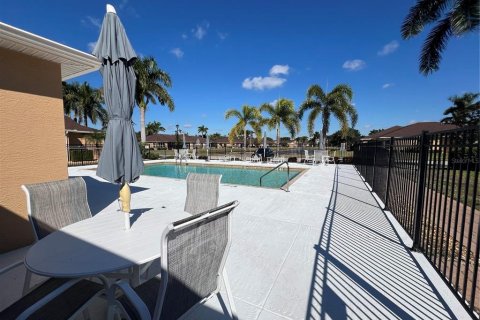 Villa ou maison à vendre à North Port, Floride: 3 chambres, 136.66 m2 № 2415412 - photo 18