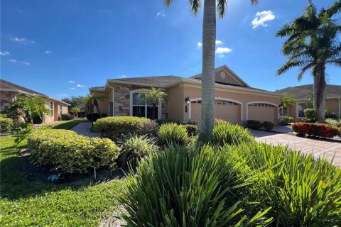 Villa ou maison à North Port, Floride 3 chambres, 136.66 m2 № 2415412