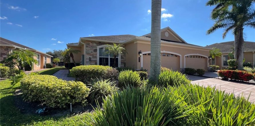 Villa ou maison à North Port, Floride 3 chambres, 136.66 m2 № 2415412