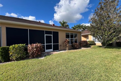 Villa ou maison à vendre à North Port, Floride: 3 chambres, 136.66 m2 № 2415412 - photo 9
