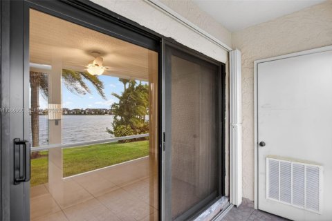 Condominio en venta en Margate, Florida, 2 dormitorios, 75.72 m2 № 2048717 - foto 29