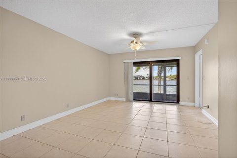 Condominio en venta en Margate, Florida, 2 dormitorios, 75.72 m2 № 2048717 - foto 15