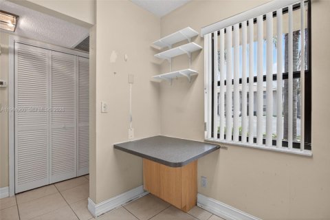 Condominio en venta en Margate, Florida, 2 dormitorios, 75.72 m2 № 2048717 - foto 10